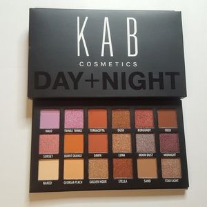 KAB Cosmetics DAY NIGHT Eyeshadow Palette 18 New